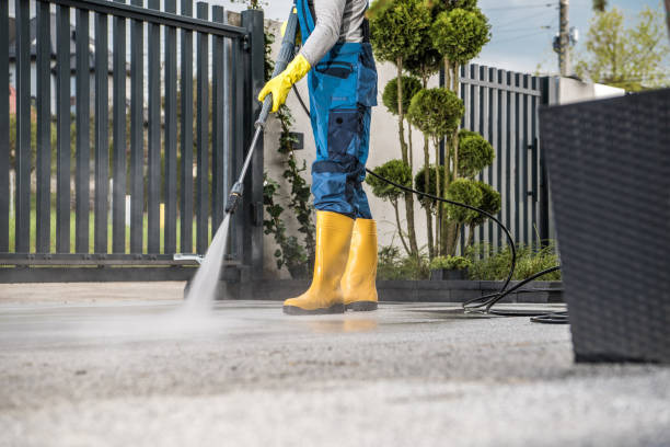 Why Choose Our Certified Pressure Washing Experts for Your Project Needs in Cleburne, TX?