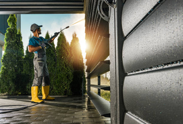 Fence Pressure Washing in Cleburne, TX